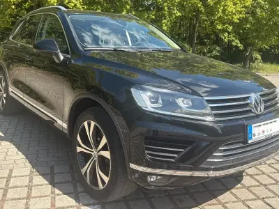 Używany VW Touareg 262 KM (192 kW) 2017 Czarny SUV