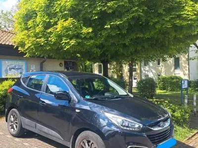 Gebraucht Hyundai ix35 135 PS (99 kW) 2014 Schwarz SUV
