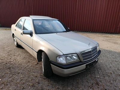 Mercedes C180
