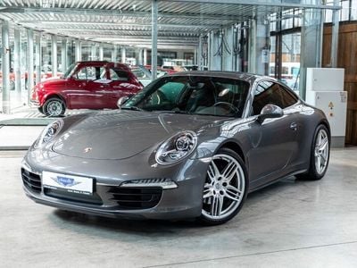 Porsche 911 Carrera 4