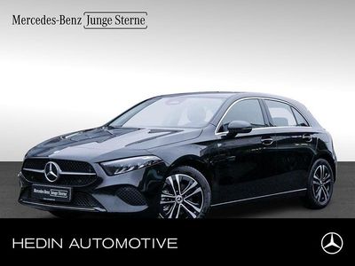 Schwarz Gebraucht 2024 Mercedes A200 Progressive Limousine | 29.750 € (Guter Preis)
