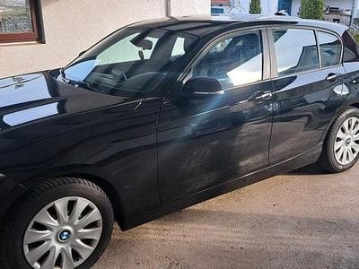 Gebraucht BMW 116 136 PS (100 kW) 2012 Schwarz Kleinwagen