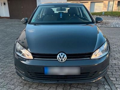 Gebraucht VW Golf VII 87 PS (63 kW) 2017 Grau Kleinwagen