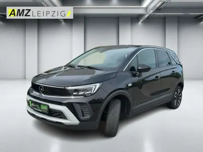 Gebraucht Opel Crossland X Elegance 110 PS (80 kW) 2023 Lackierung schwarz perla nera/ SUV