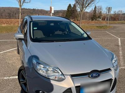 Gebraucht Ford Focus 116 PS (85 kW) 2013 Grau Kombi