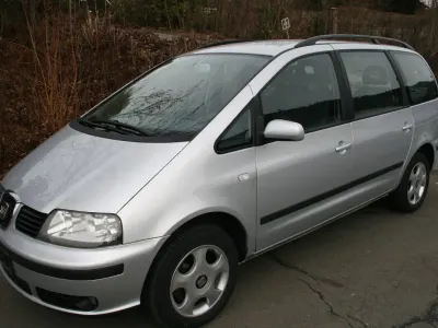 Używany Seat Alhambra 116 KM (85 kW) 2005 Srebrny Minivan