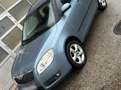 Gebraucht Skoda Fabia 101 PS (74 kW) 2008 Blau Kombi