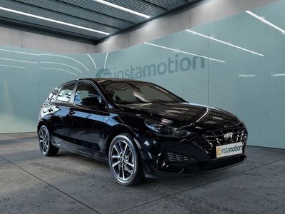 Gebraucht Hyundai i30 Trend 120 PS (88 kW) 2023 Schwarz