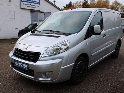 Gebraucht Peugeot Expert 128 PS (94 kW) 2016 Grau Van