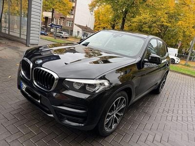 Gebraucht BMW X3 Sport Line 190 PS (139 kW) 2018 Schwarz SUV