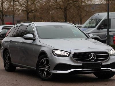 Gebraucht Mercedes E220 194 PS (142 kW) 2021 Silber Limousine