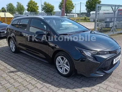 Gebraucht Toyota Corolla Business Edition 122 PS (89 kW) 2020 Schwarz Kombi