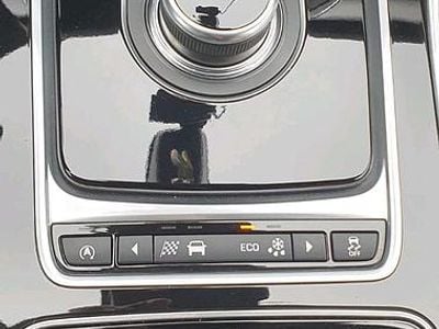 Gebraucht Jaguar XF R-Sport 180 PS (132 kW) 2018 Schwarz Limousine