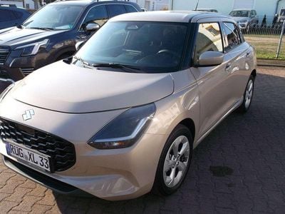 Second-hand Suzuki Swift Comfort 83 CP (61 kW) 2025 Alb Hatchback