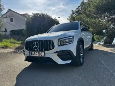 Second-hand Mercedes GLB35 AMG 306 CP (225 kW) 2023 Alb SUV