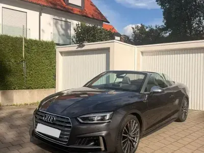 Gebraucht Audi S5 Cabriolet Sport 354 PS (260 kW) 2018 Grau Cabrio