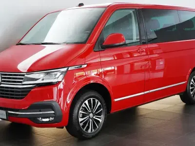 Gebraucht VW Multivan Edition 150 PS (110 kW) 2021 Rot Van / Kleinbus