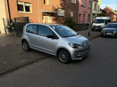 Gebraucht VW up! Cup 60 PS (44 kW) 2014 Silber Kleinwagen