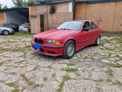 Gebraucht BMW 318 104 PS (76 kW) 1995 Limousine
