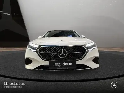 Gebraucht Mercedes E200 Avantgarde 204 PS (150 kW) 2025 Weiß Limousine