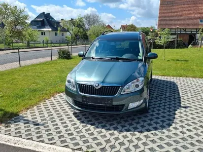 Gebraucht Skoda Roomster Ambition 86 PS (63 kW) 2013 Grün Van / Kleinbus