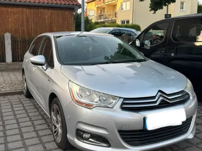 Gebraucht Citroën C4 Exclusive 120 PS (88 kW) 2012 Grau Limousine