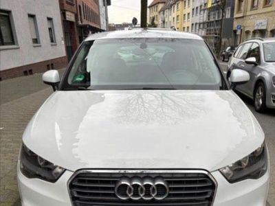 Gebraucht Audi A1 Ambition 86 PS (63 kW) 2014 Weiß Kleinwagen