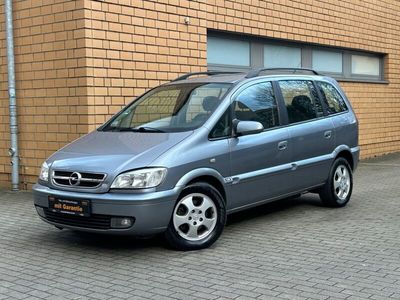 Gebraucht Opel Zafira Njoy 97 PS (71 kW) 2005 Silber Van / Kleinbus