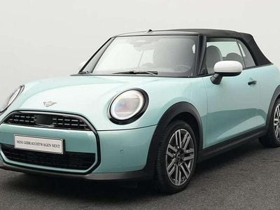 Second-hand Mini Cooper Cabriolet Classic 163 CP (119 kW) 2024 Verde Cabrio