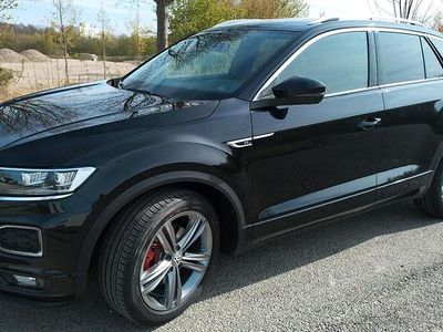 Second-hand VW T-Roc R-line 150 CP (110 kW) 2020 Negru SUV