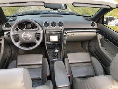 Blau Gebraucht 2003 Audi A4 Cabriolet Sport Cabrio | 2.900 € (Guter Preis)