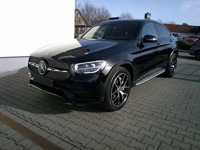 Używany Mercedes GLC300e AMG line 194 KM (142 kW) 2021 Czarny Coupe