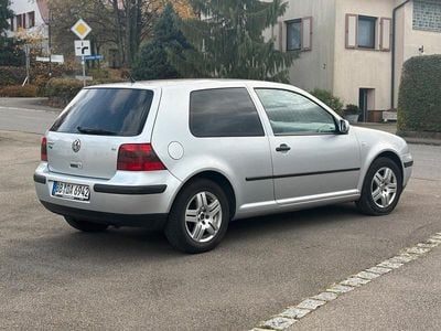 VW Golf