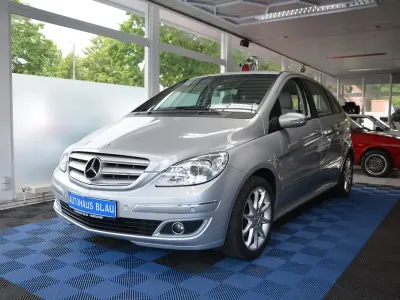 Gebraucht Mercedes B200 Sport 136 PS (100 kW) 2006 Silber Van / Kleinbus