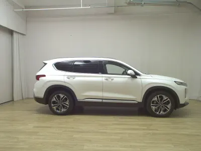 Gebraucht Hyundai Santa Fe Premium 200 PS (147 kW) 2020 Weiß SUV