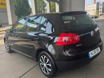 Gebraucht VW Golf IV 75 PS (55 kW) 2004 Schwarz Limousine