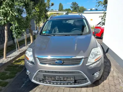 Gebraucht Ford Kuga Trend 140 PS (102 kW) 2012 Braun SUV