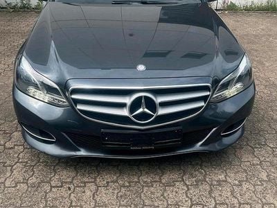 Mercedes E200