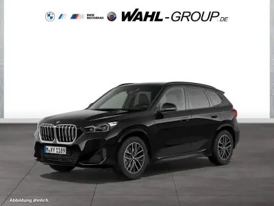 Gebraucht BMW X1 M Sport 136 PS (100 kW) 2026 Saphirschwarz metallic SUV