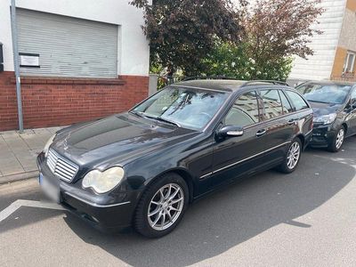 Usata Mercedes C180 143 CV (105 kW) 2003 Nero Station wagon