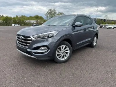 Gebraucht Hyundai Tucson 141 PS (103 kW) 2017 Grau SUV