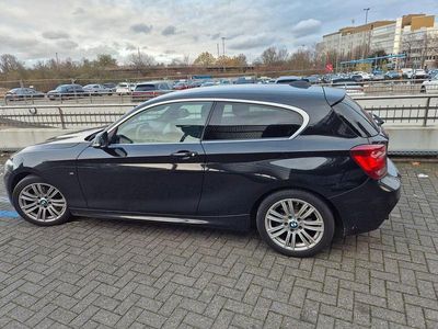 Gebraucht BMW 116 Sport Line 136 PS (100 kW) 2014 Schwarz Kleinwagen