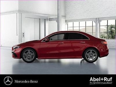 Gebraucht 2024 Mercedes A200 AMG line | 31.489 € (Guter Preis)