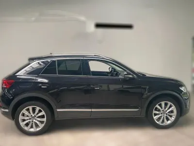 Gebraucht VW T-Roc Style 150 PS (110 kW) 2022 Schwarz metallic SUV