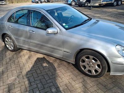 Gebraucht Mercedes C180 Avantgarde 143 PS (105 kW) 2004 Grau Limousine