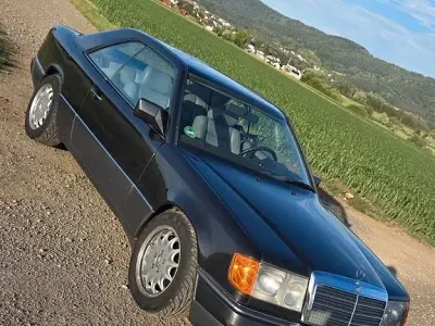 Gebraucht Mercedes 300 220 PS (161 kW) 1992 Grau Coupé