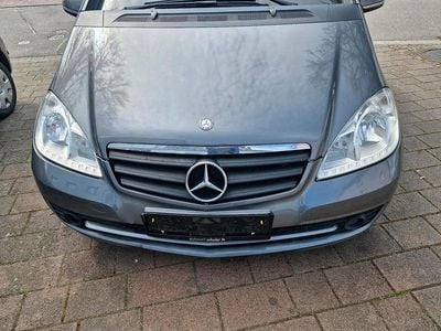 Usata Mercedes A160 90 CV (66 kW) 2010 Grigio Berlina