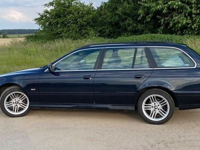 BMW 525