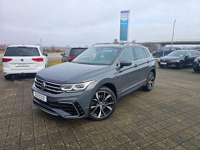 Grau Gebraucht 2020 VW Tiguan R-line SUV | 32.499 € (Fairer Preis)