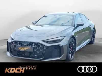 Neu Audi RS5 Sport 640 PS (470 kW) 2026 Daytonagrau perleffekt Limousine